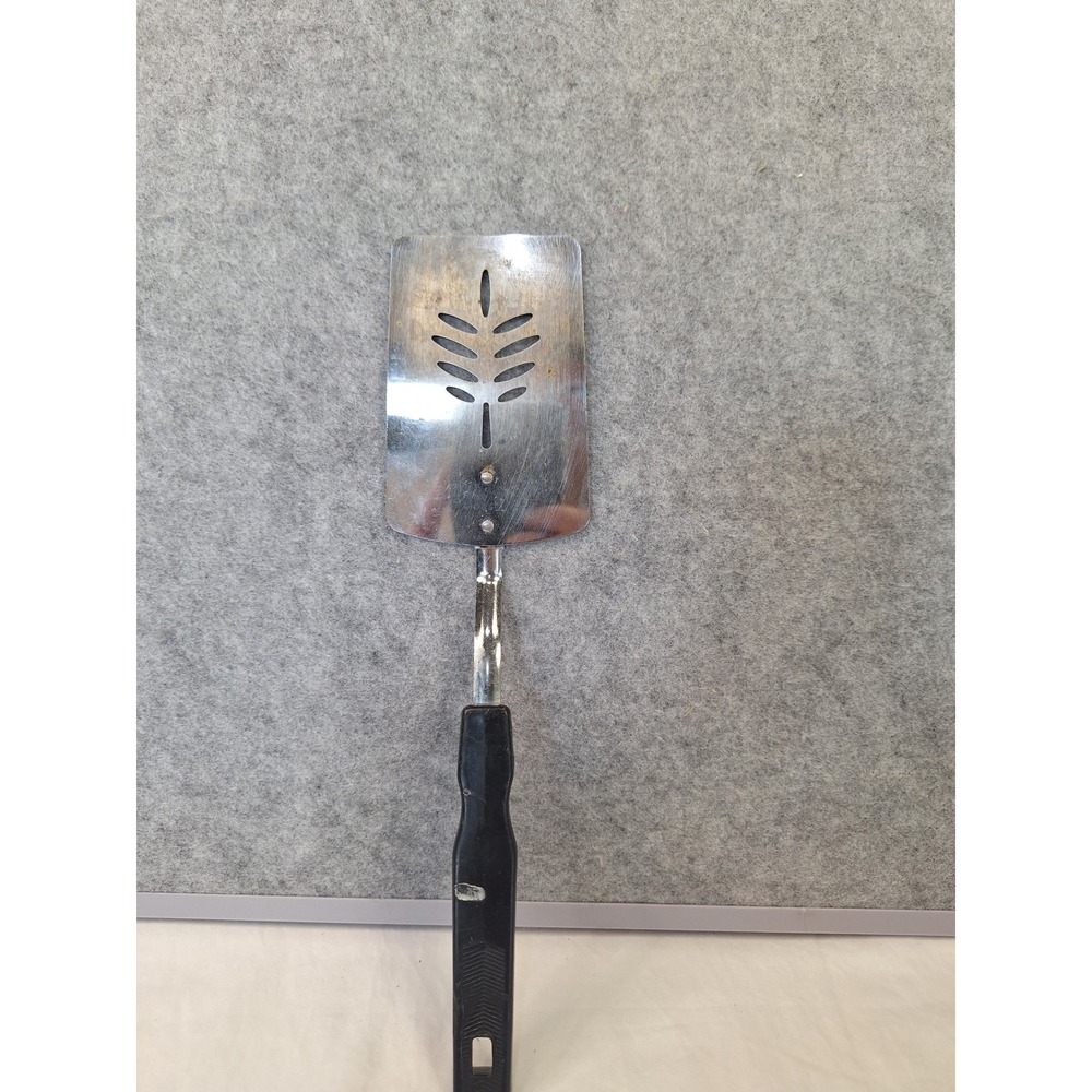 Vintage Stainless Steel Spatula Japan Wheat Cutout Black Handle Offset Turner